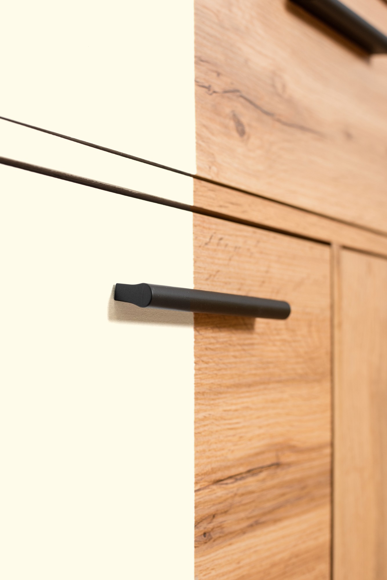 CHALK PAINT CP-28 SWEET CREAM